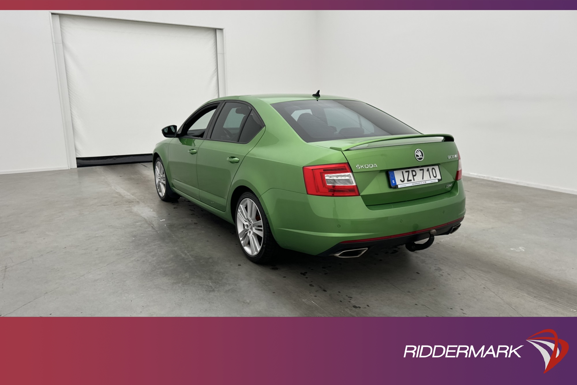 Skoda Octavia RS 220hk Pano Canton Värmare Kamera Navi Drag