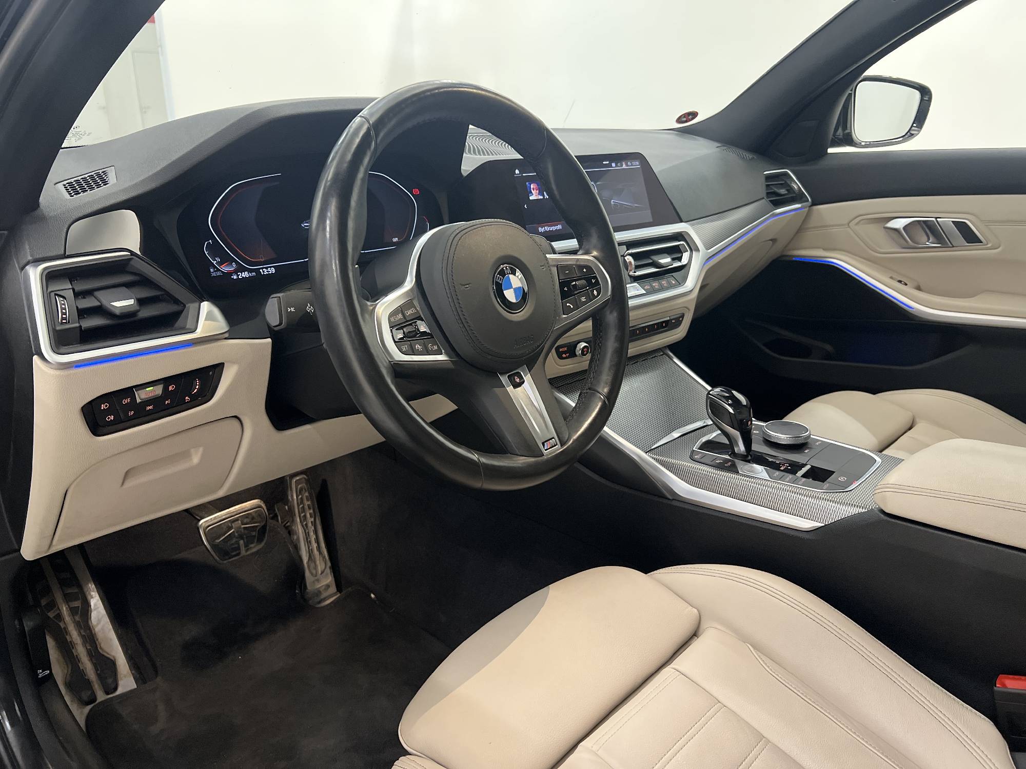 BMW 320 d xDrive 190hk  M Sport Navi Adaptiv Skinn Cockpit