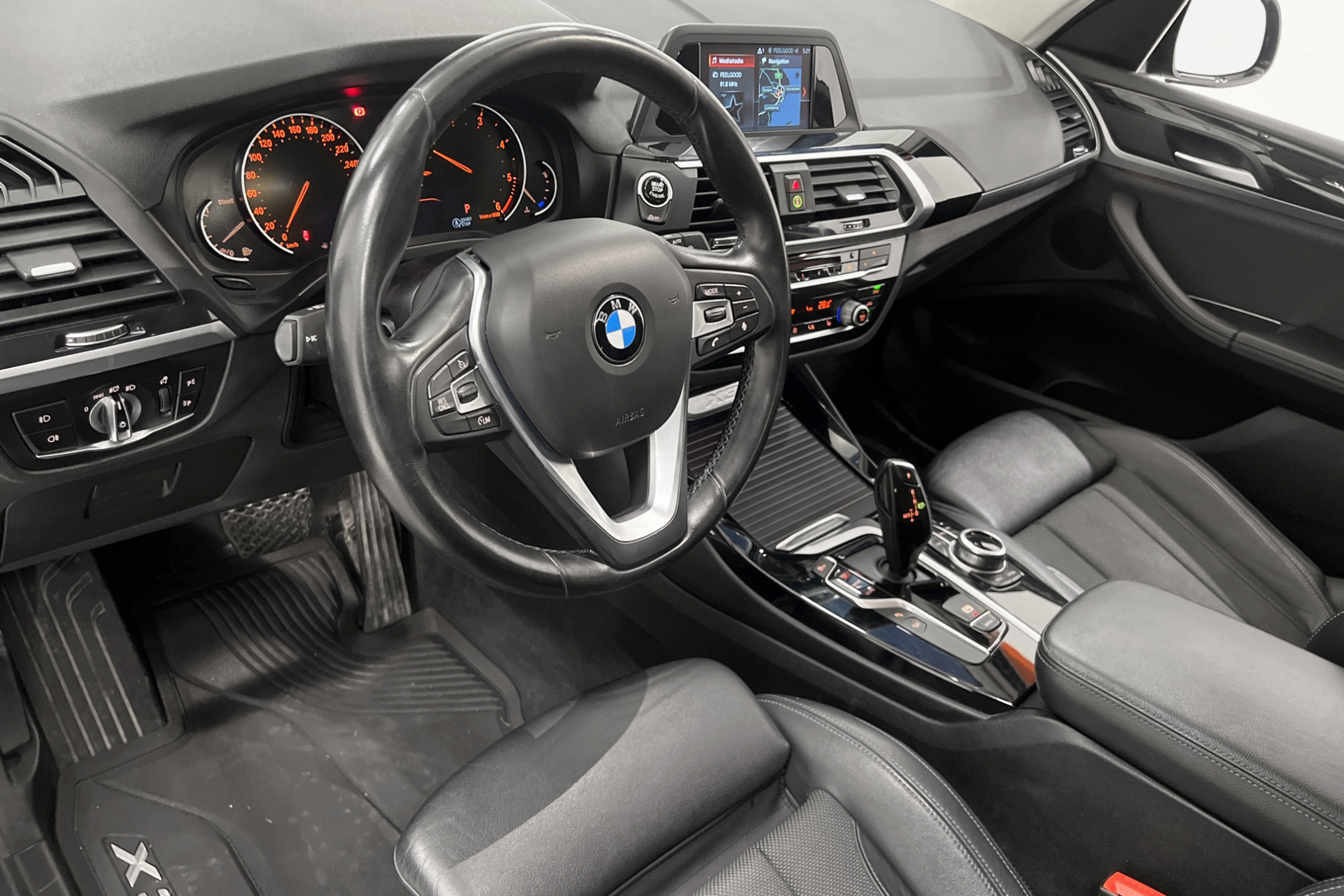 BMW X3 xDrive20d Steptronic 190hk X-Line Skinn Navi Nyservad