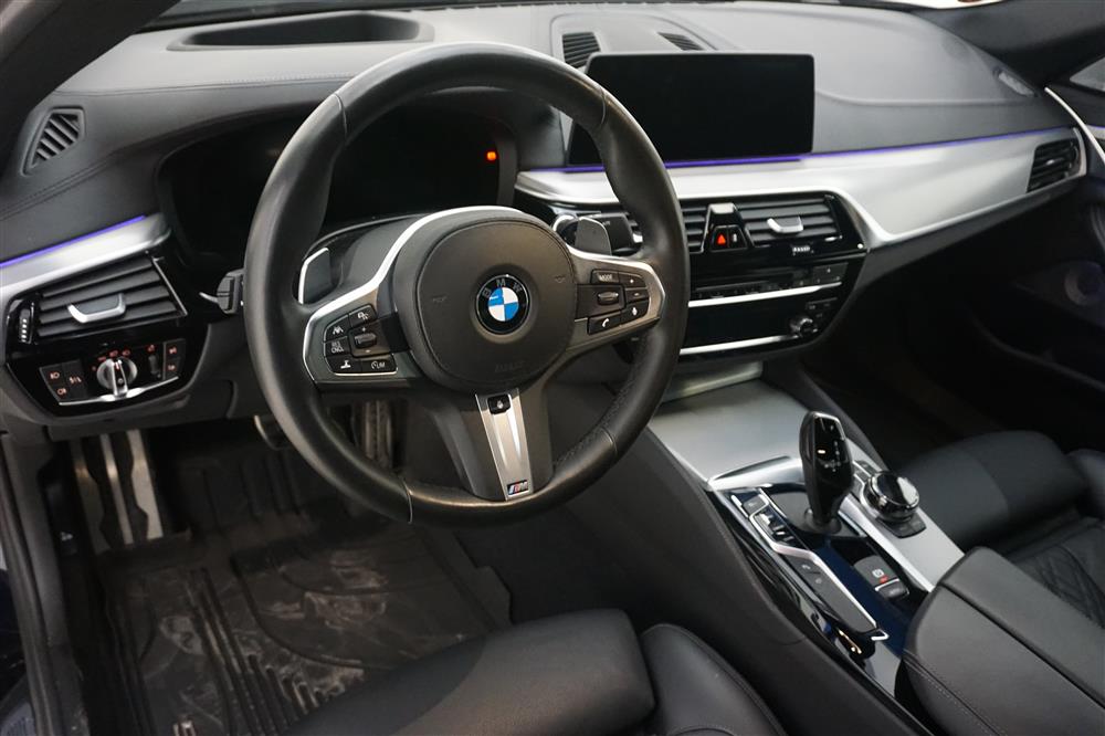 BMW 540i xDrive Ultimate Edition M-sport B&W GPS Taklucka