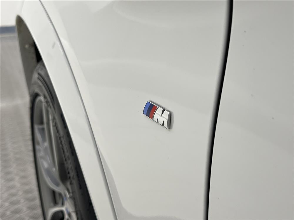BMW X3 xDrive30d 258hk M-Sport M-Värm Navi Drag B-Kamera