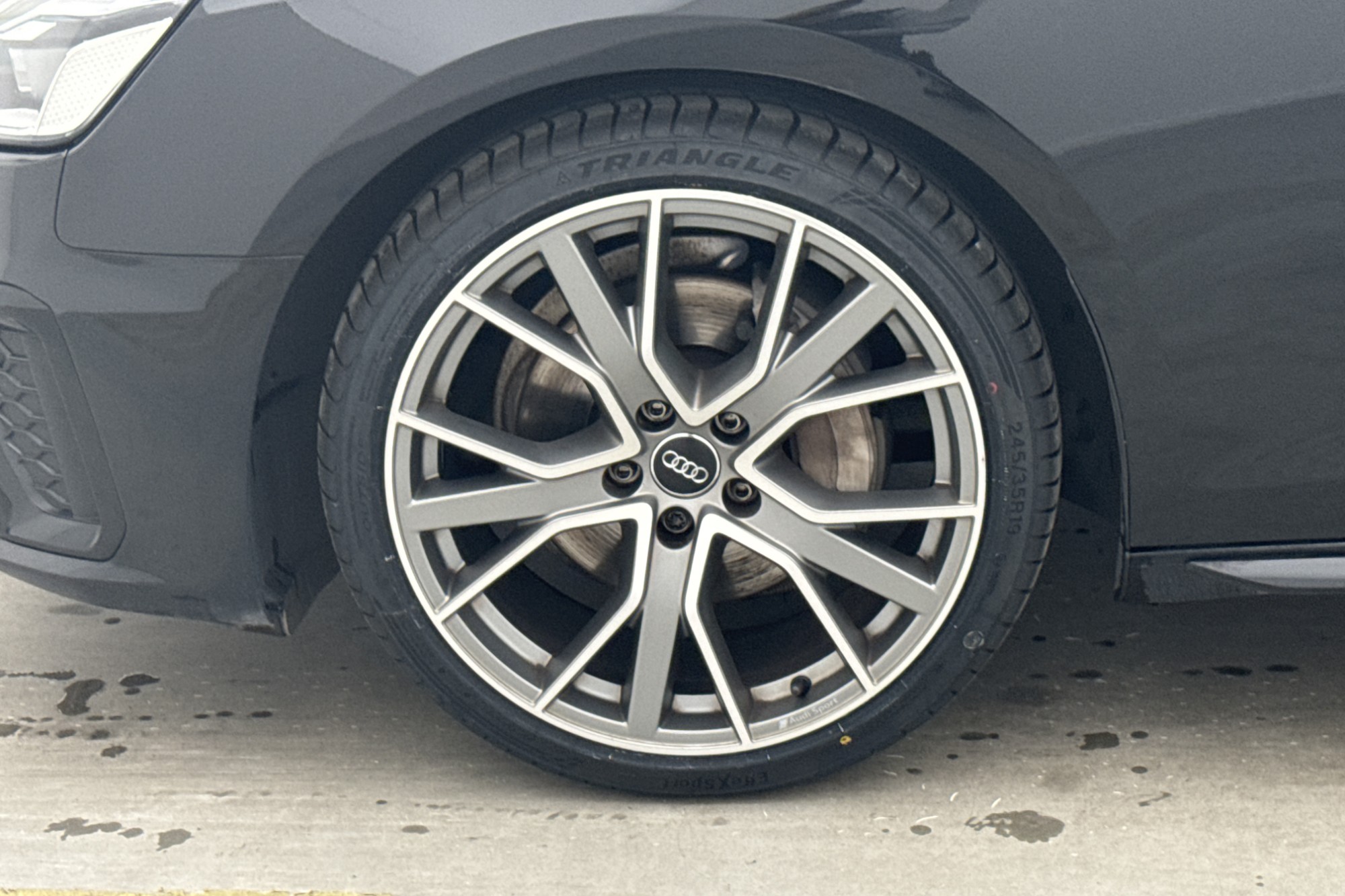 Audi A4 Sedan 40 TDI Q 204hk S-Line Cockpit Matrix Navi Drag