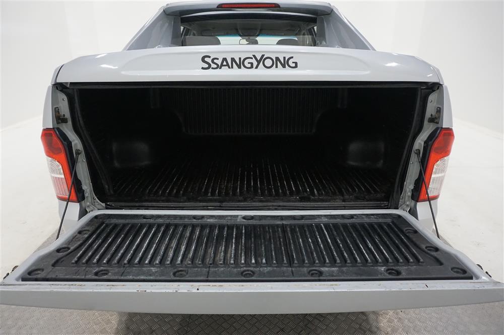 SsangYong Actyon Sport 2.0 e-XDi 4WD (155hk) Flaklock Skinn 