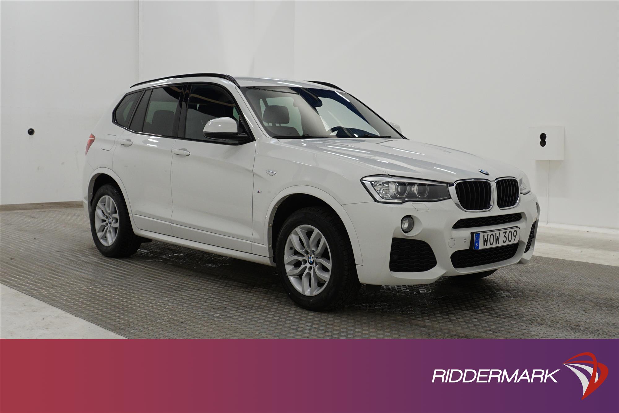 BMW X3 xDrive20d M-sport Värmare HiFi Navi Skinn Drag