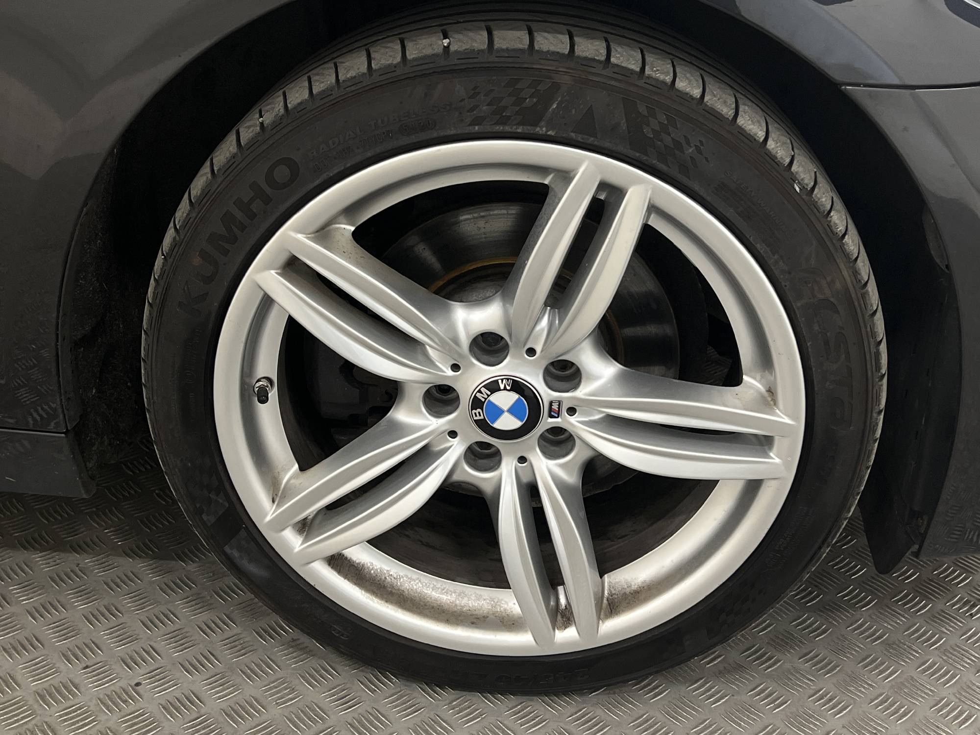 BMW 520d xDrive 190hk M Sport Pano D-Värm Navi H/K Drag