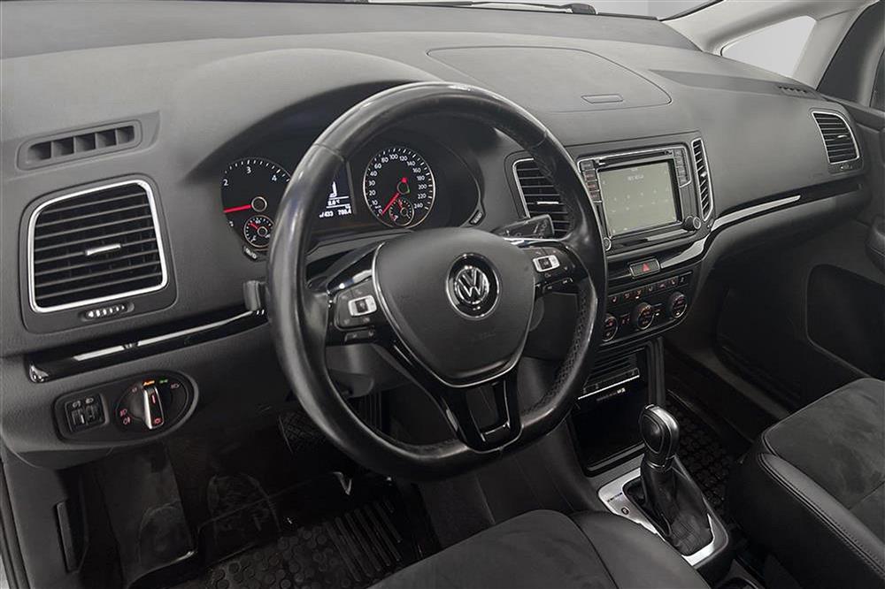 Volkswagen Sharan 184hk 4M 7-Sits Värmare B-Kamera