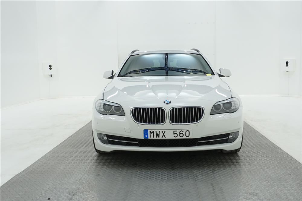 BMW 520d Touring, F11 184hk M-ratt Välservad