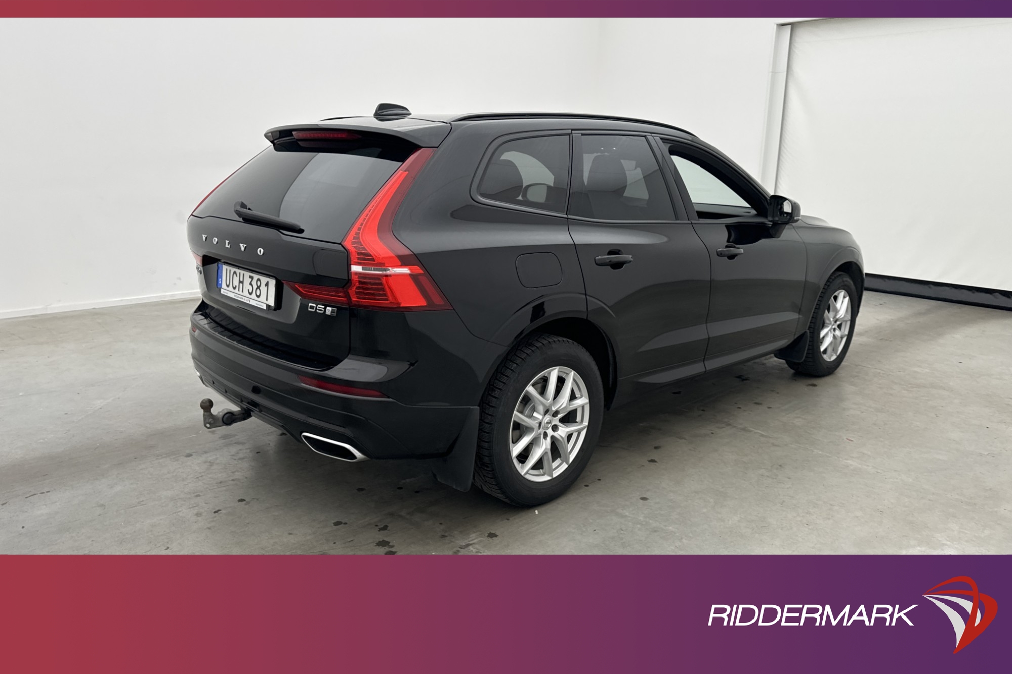 Volvo XC60 D5 AWD R-Design Värmare VOC Pano HUD 