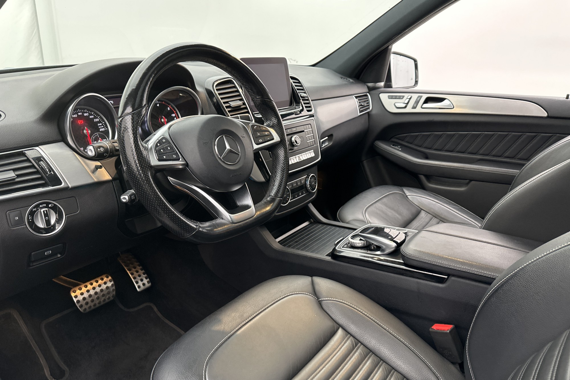 Mercedes-Benz GLE 350 d 4M AMG Luft Pano H/K Värm 360° Drag