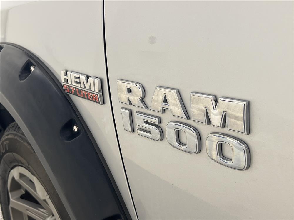 Dodge Ram Sport 5.7 4WD 401hk Breddare Taklucka Moms 