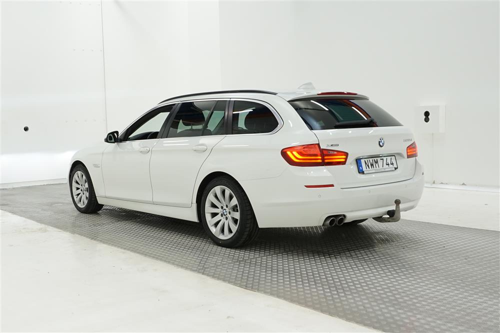 BMW 520d xDrive Touring 190hk M-värme Drag PDC 0.51l/mil