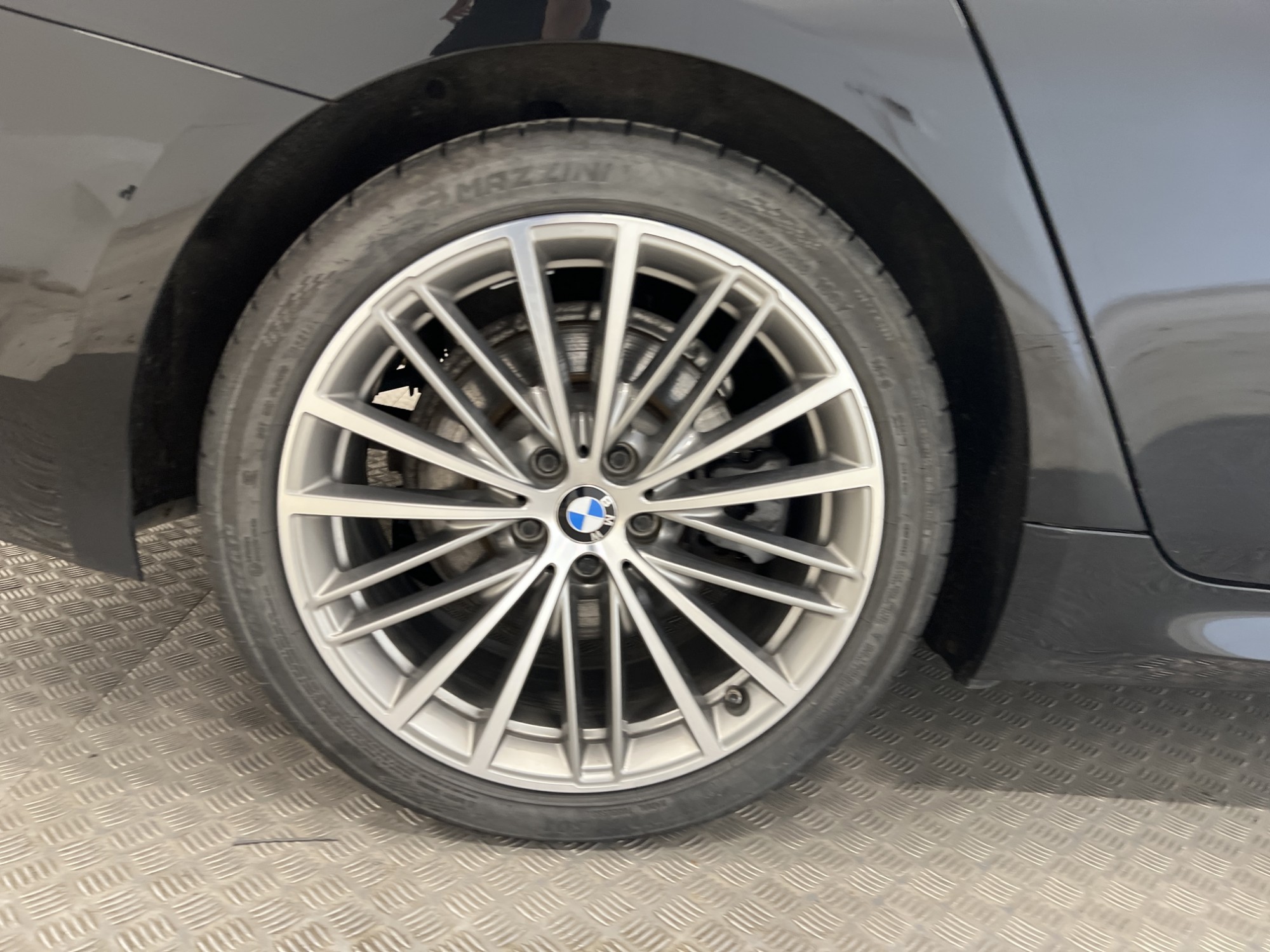 BMW 520d xDrive 190hk M Sport D-Värm Navi Drag