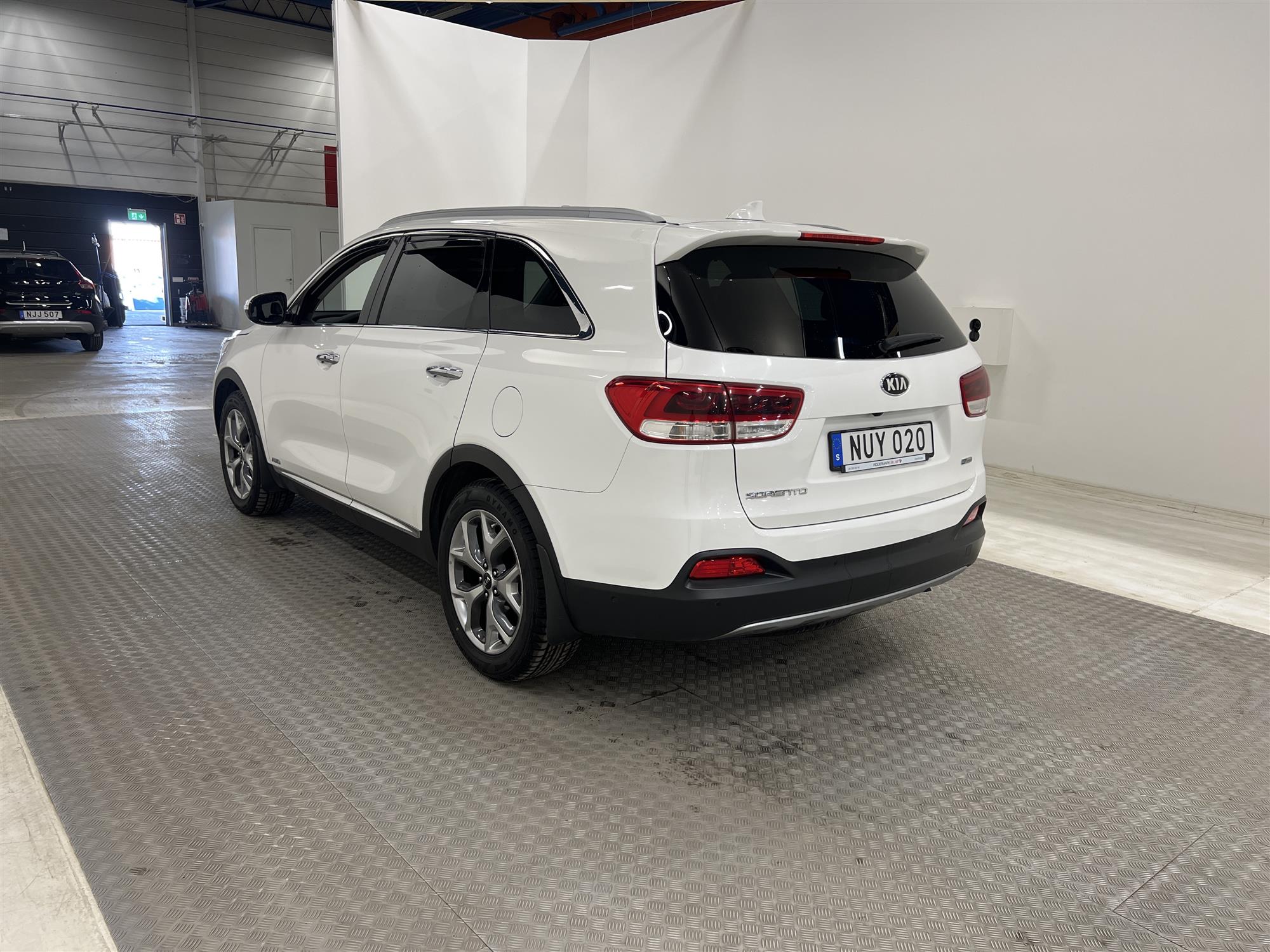 Kia Sorento AWD 200hk 7-SITS Pano Skinn Infinity *SE SPEC*