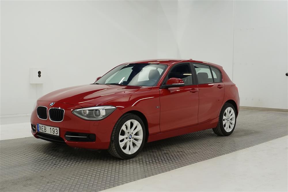 BMW 120d 5dr 184hk Sport line Hifi Navi PDC Nyservad