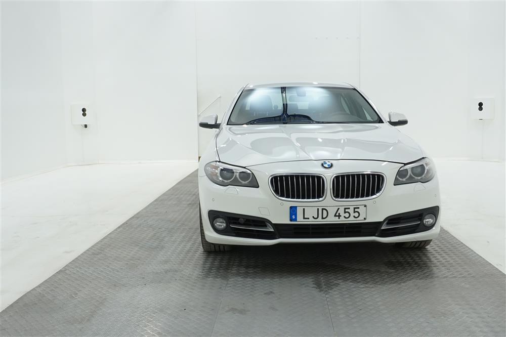 BMW 520d xDrive Sedan 184hk B-Kamera Skinn M-Värm P-Sensorer