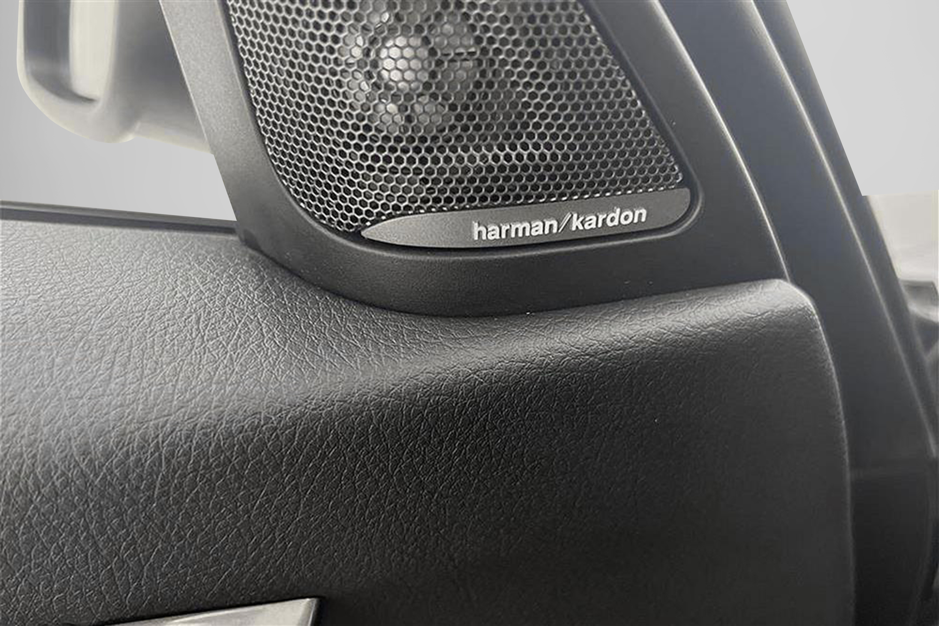 BMW 330 d xDrive Sport Line Panorama Harman/Kardon M-Ratt