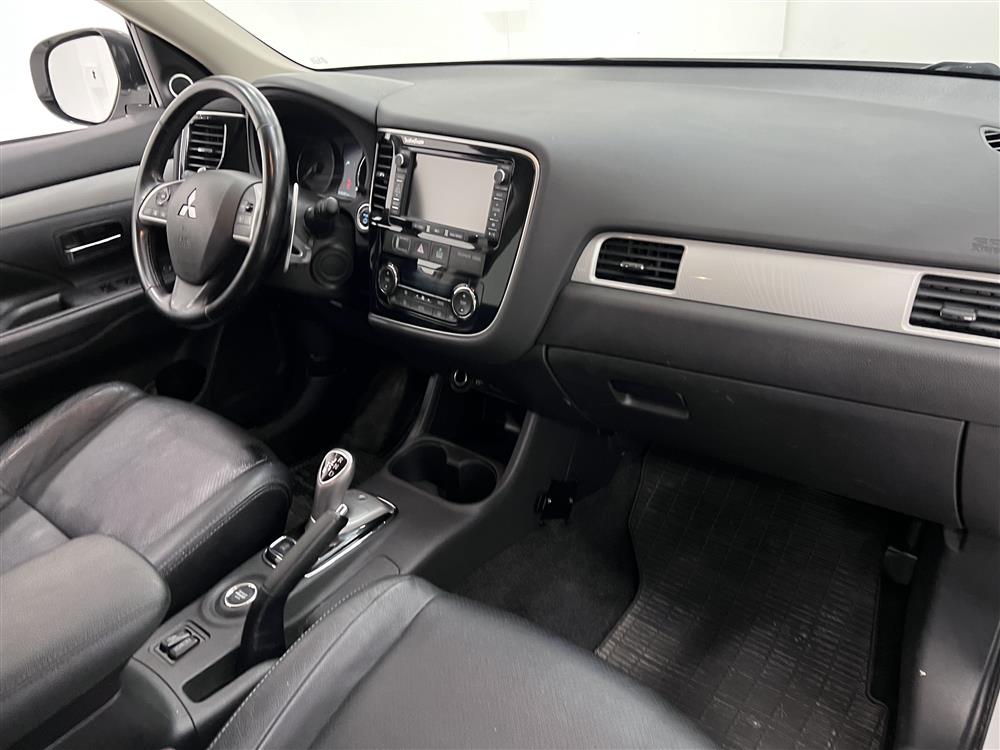 Mitsubishi Outlander PHEV 4WD Business Navi 2-brukare