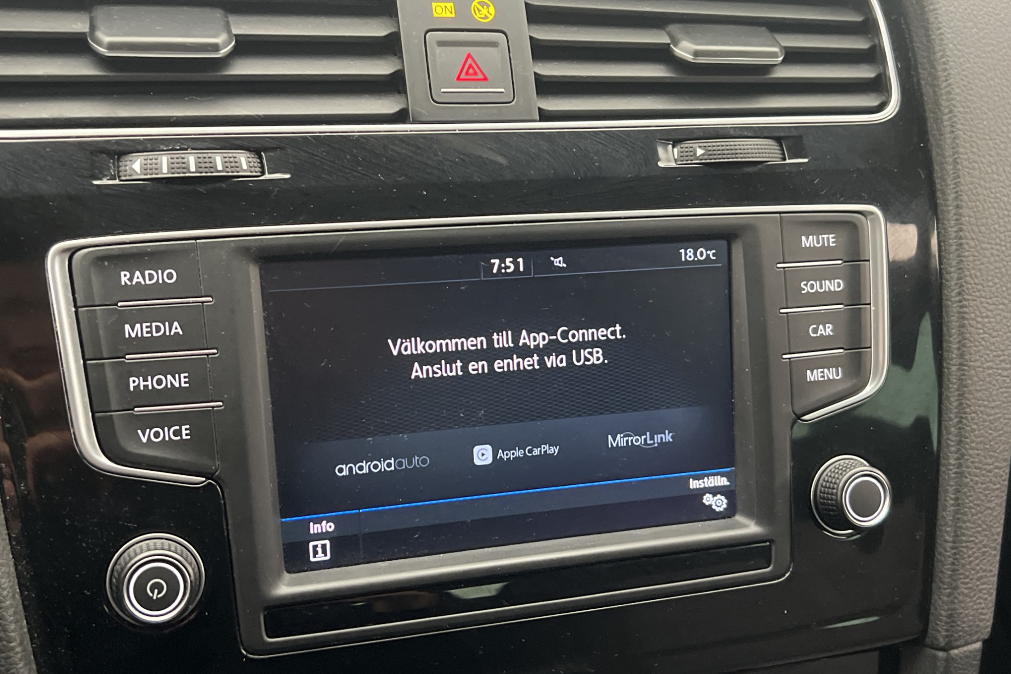 Volkswagen Golf 1.4 TSI 150hk  R-Line Sensorer CarPlay