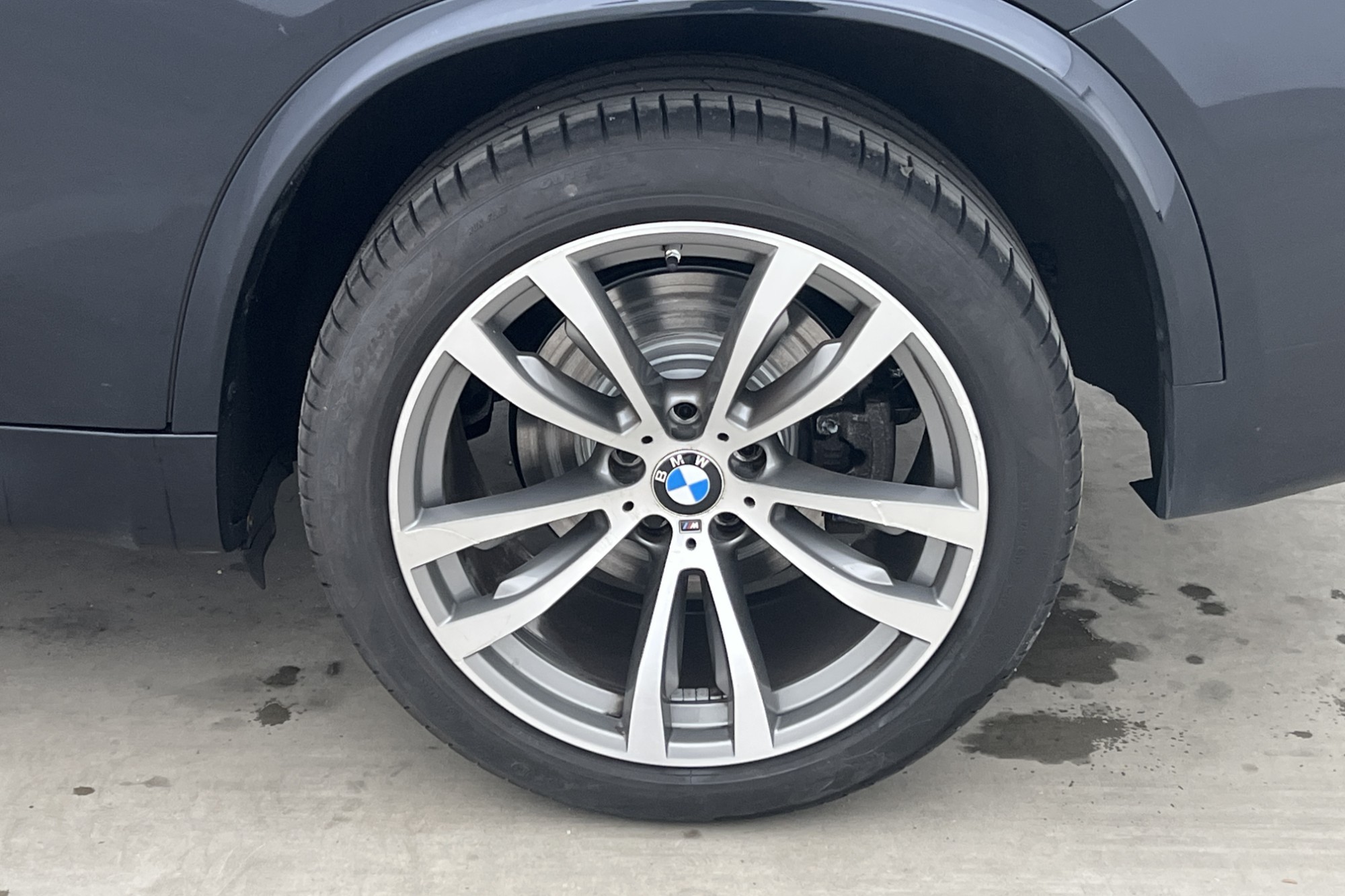 BMW X5 xDrive40d M Sport 7-sits Pano Värm Navi Komfort Drag