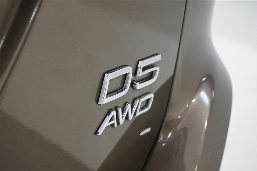 Volvo XC60 D5 AWD (215hk)