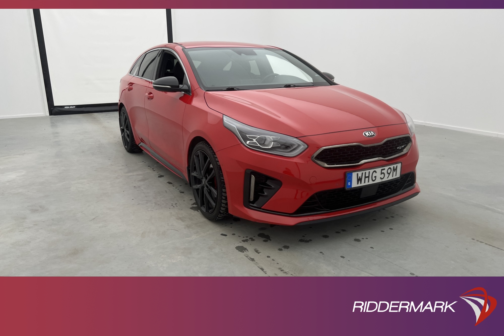 Kia ProCeed GT 1.6 T B-kamera CarPlay Navi P-sensorer 204hk