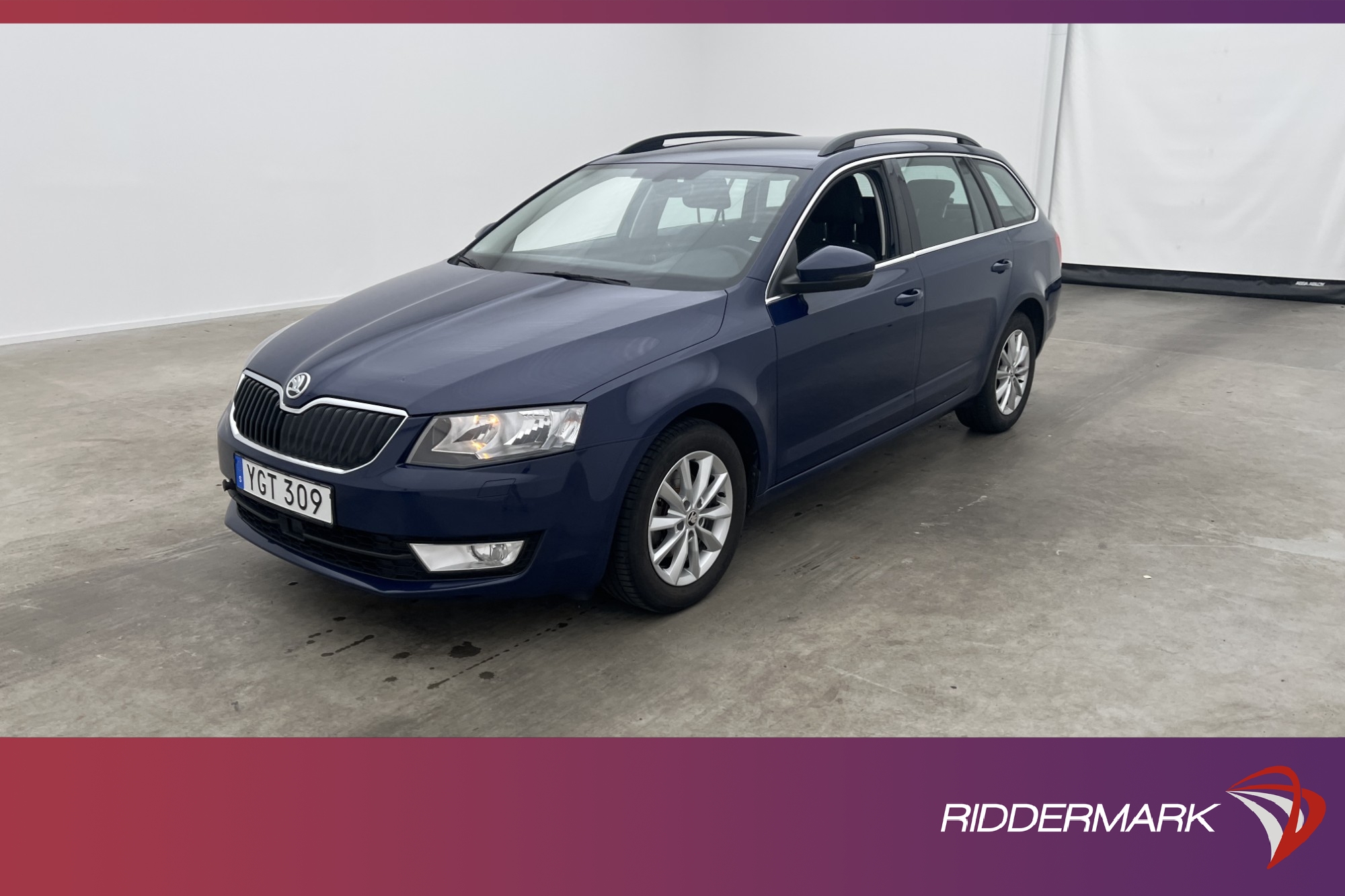 Škoda Octavia Kombi 1.0 TSI 115hk Värmare CarPlay  