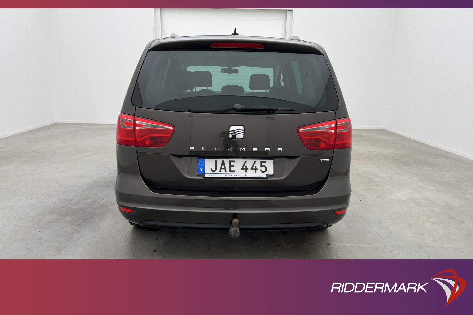 SEAT Alhambra 140hk Premium 7-Sits Värm Pano Kamera Navi