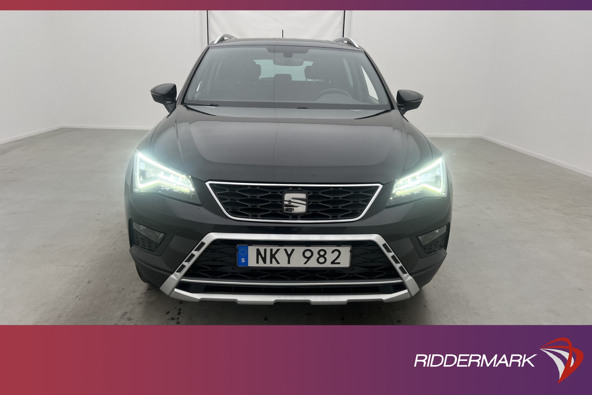 SEAT Ateca TDI 4Drive 190hk Pano Värm 360° Skinn Navi Drag