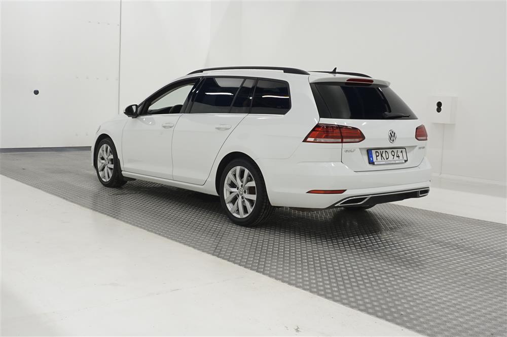 Volkswagen Golf 2.0 TDI 150hk Automat D-Värmare Facelift