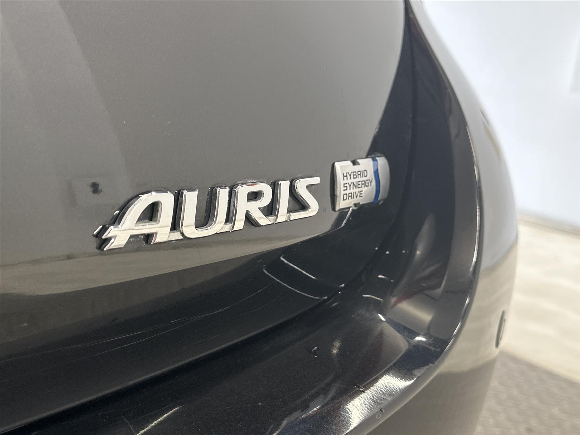 Toyota Auris Hybrid e-CVT 136hk 1 Bruk 360kr Skatt 0,39L/mil