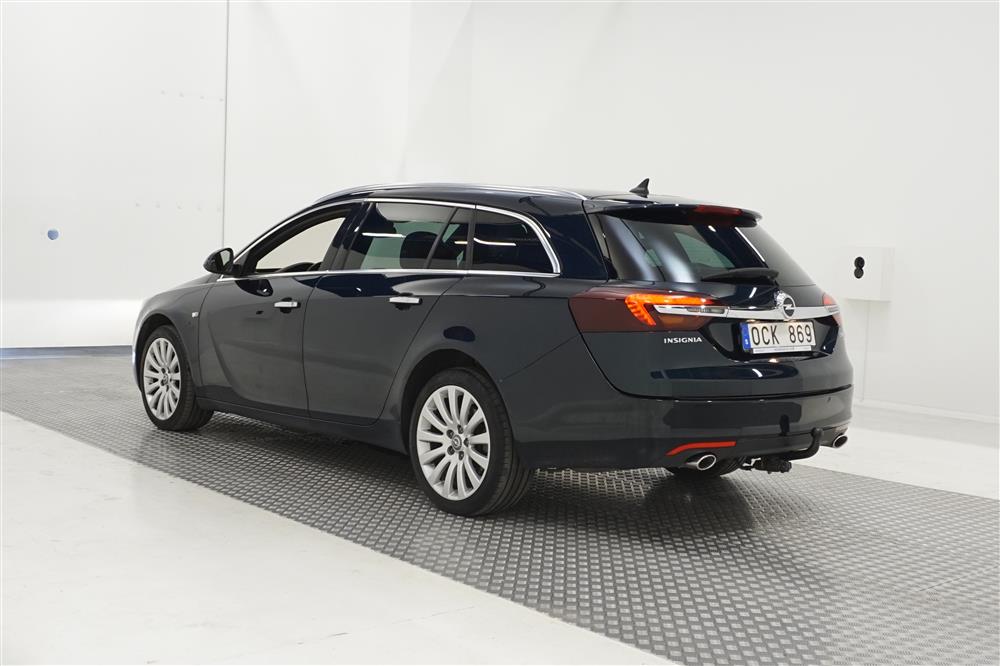 Opel Insignia 2.0 CDTI 4x4 195hk D-värme Pano Skinn Navi PDC