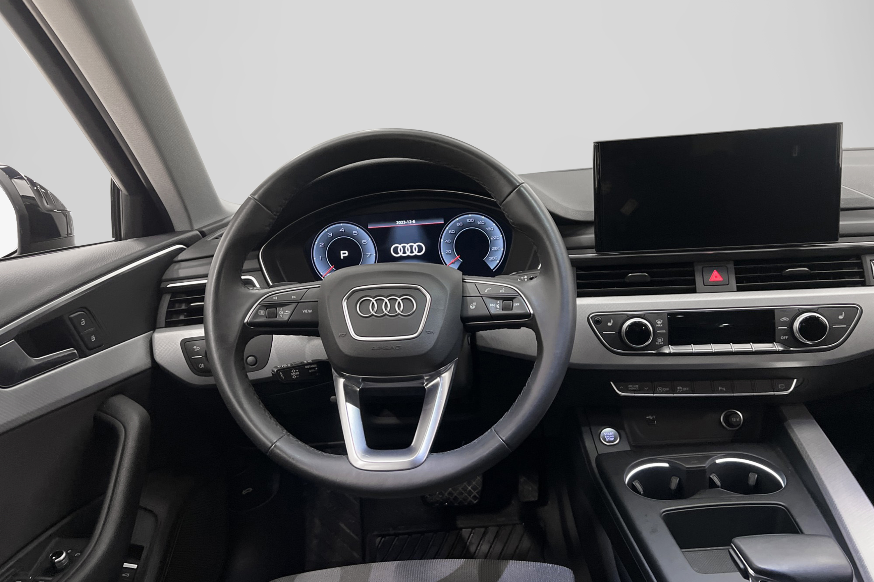 Audi A4 Avant 40 TFSI Q 204hk Cockpit Matrix B-kam Drag MOMS