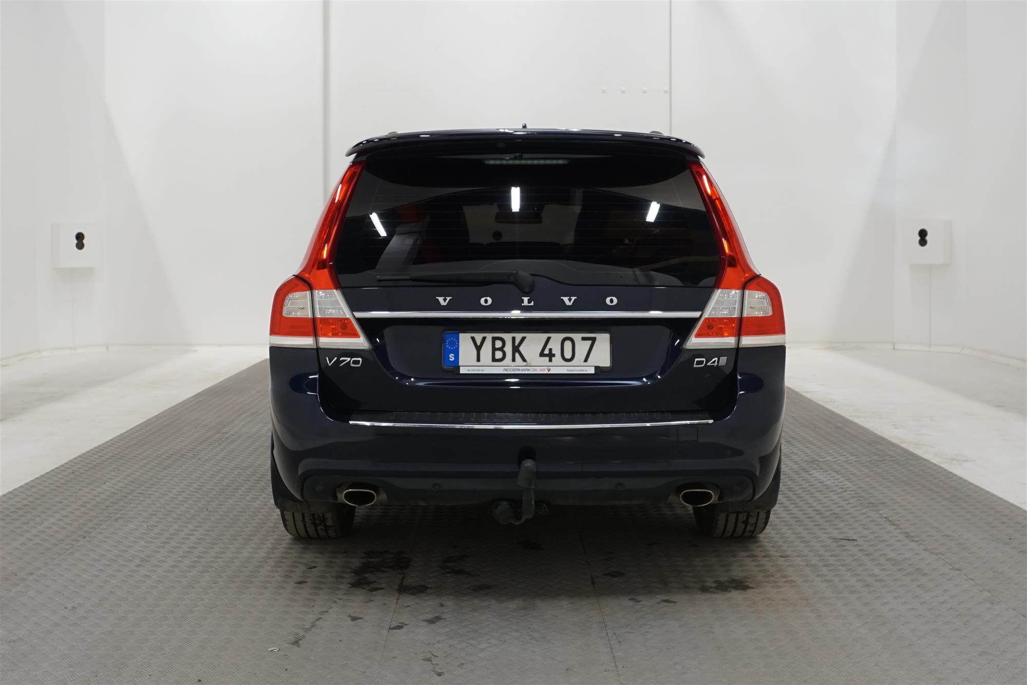 Volvo V70 D4 181hk  D-värmare Lane Assist Drag Adaptiv