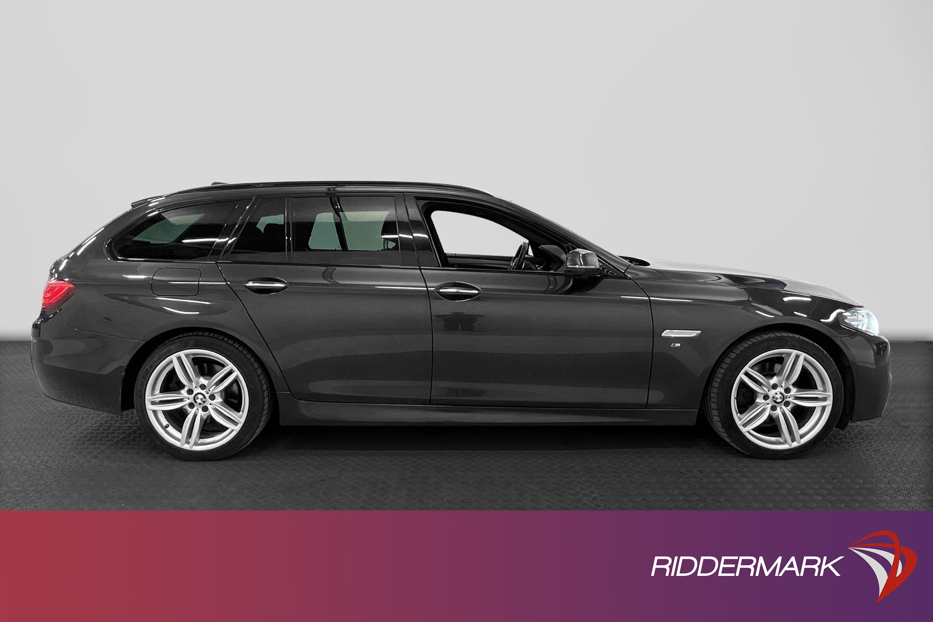 BMW 520d xDrive 190hk M Sport Pano D-Värm Navi H/K Drag