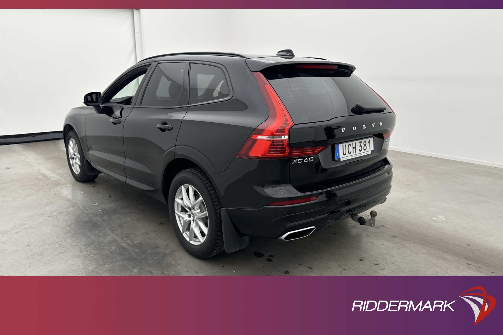 Volvo XC60 D5 AWD R-Design Värmare VOC Pano HUD 