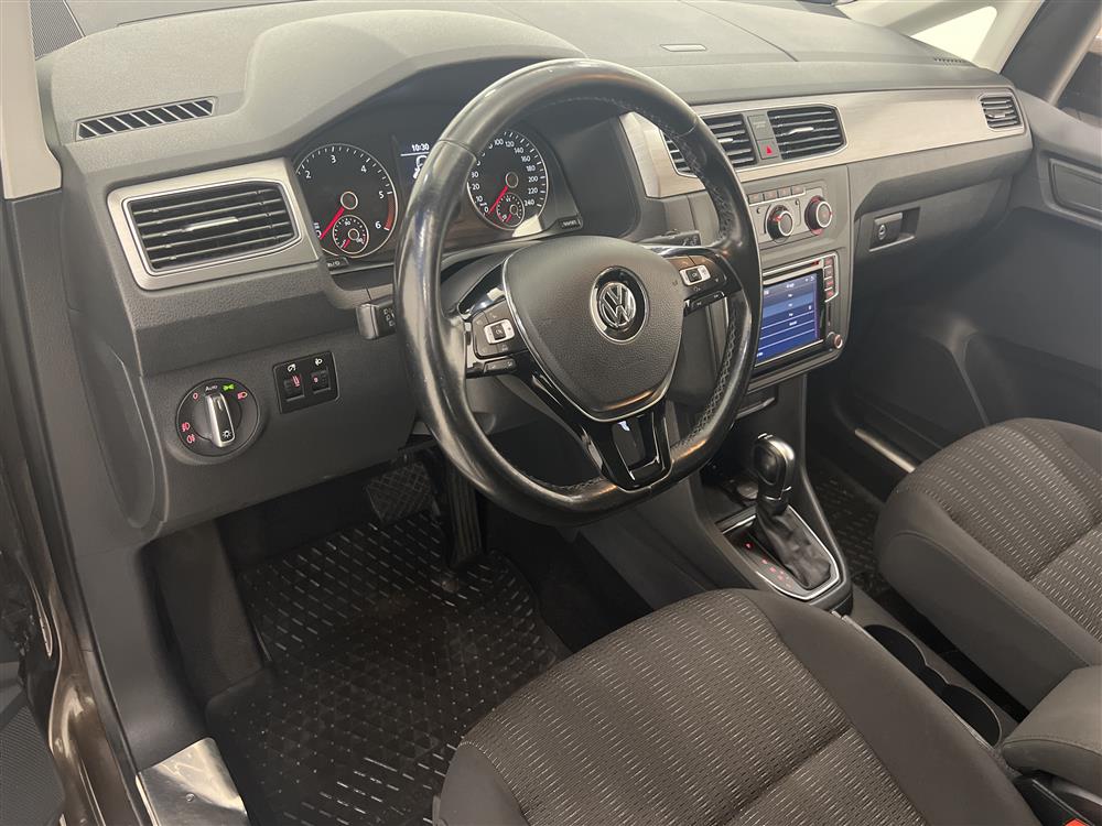 Volkswagen Caddy 2.0 TDI Life 150hk Drag Värmare 