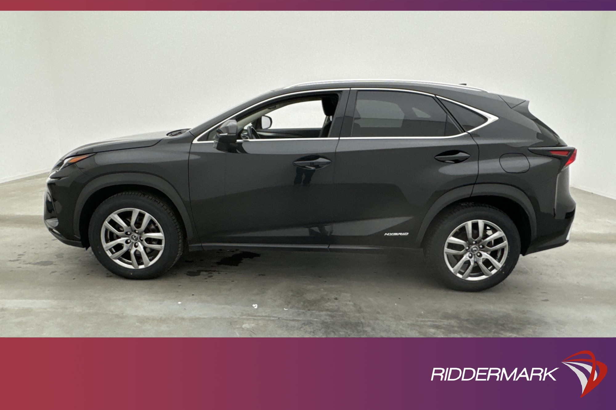 Lexus  NX 300h AWD 197hk Executive Skinn Kamera Navi Drag