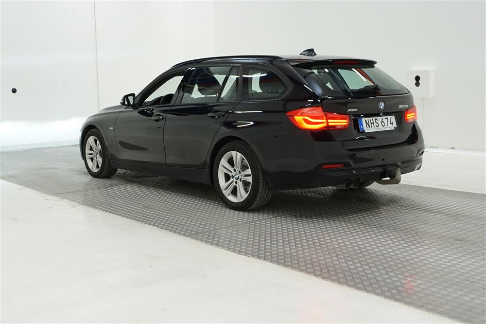 BMW 320d xDrive Touring 190hk Sport line Dragkrok 0,45L/Mil