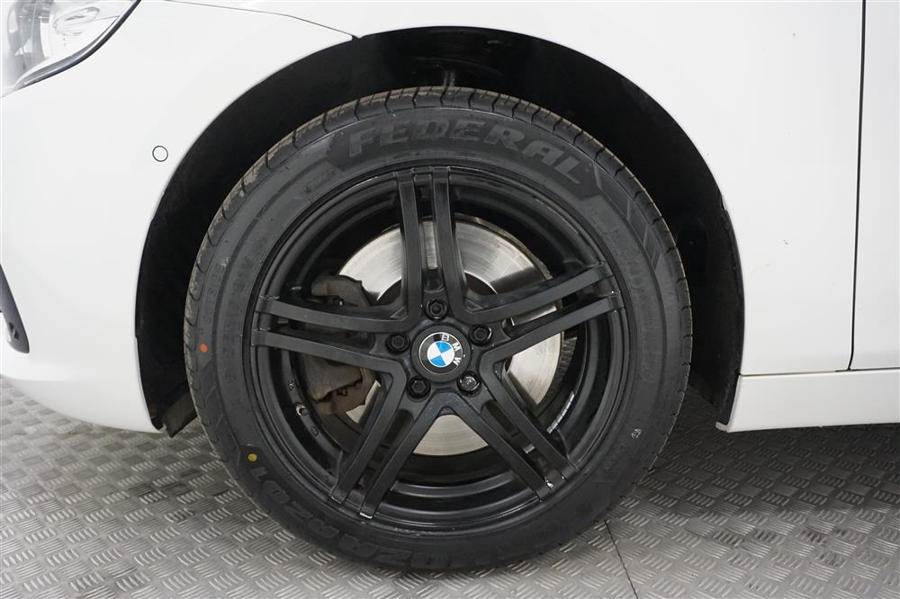 BMW 220 Sport line