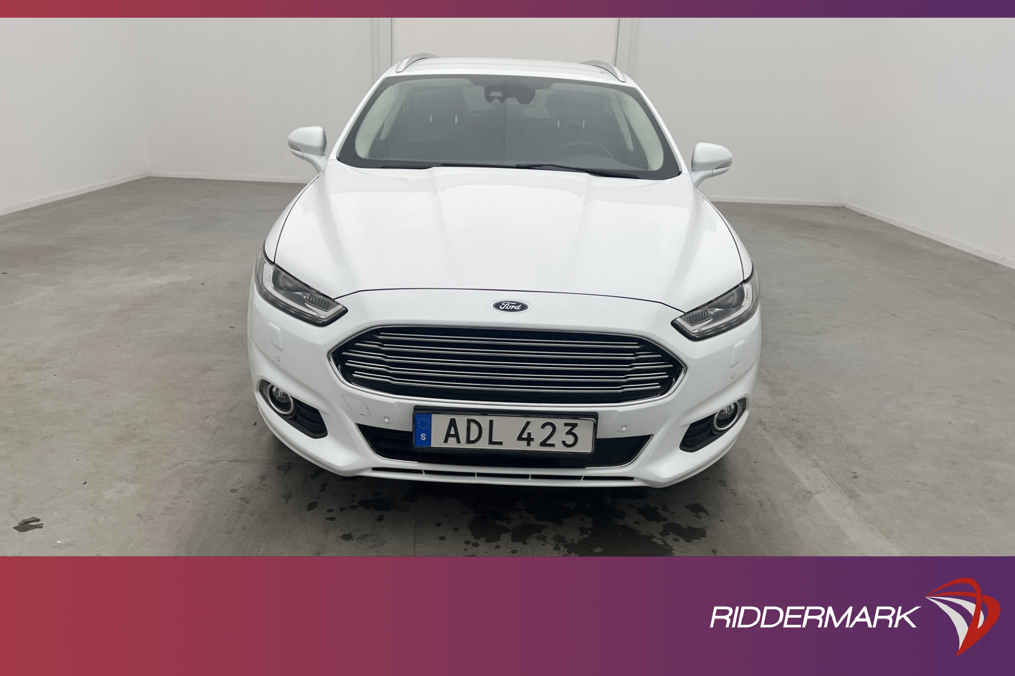 Ford Mondeo 2.0 AWD 180hk Titanium Värm Kamera Navi Drag