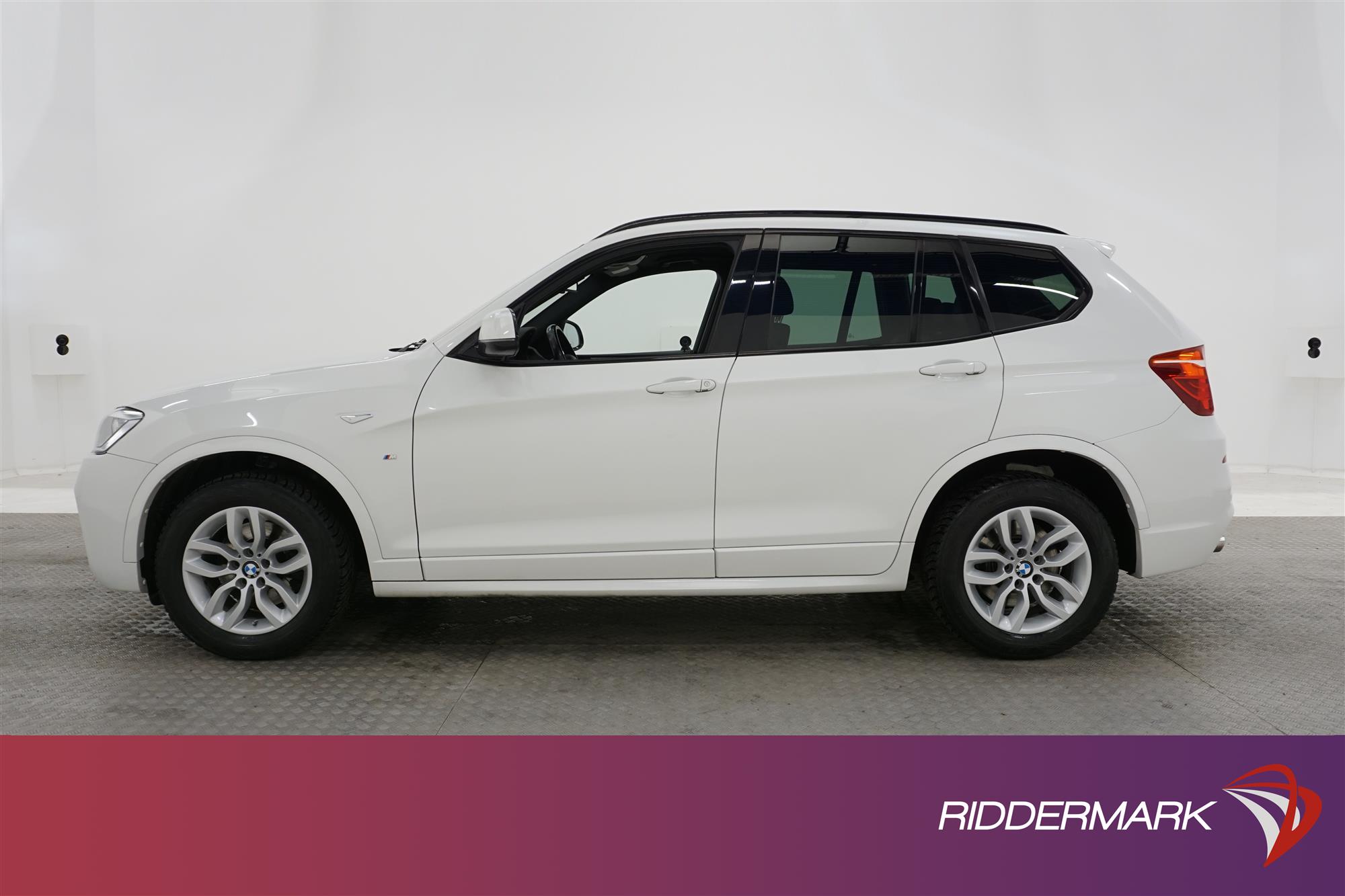 BMW X3 xDrive20d M-sport Värmare HiFi Navi Skinn Drag