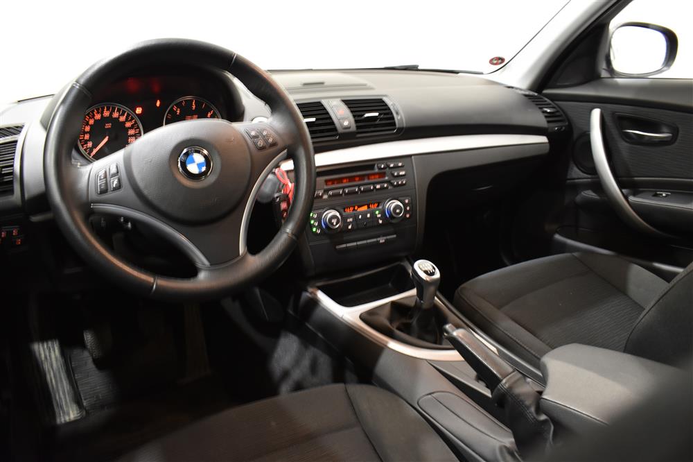 BMW 116d 5dr, E87 (116hk)