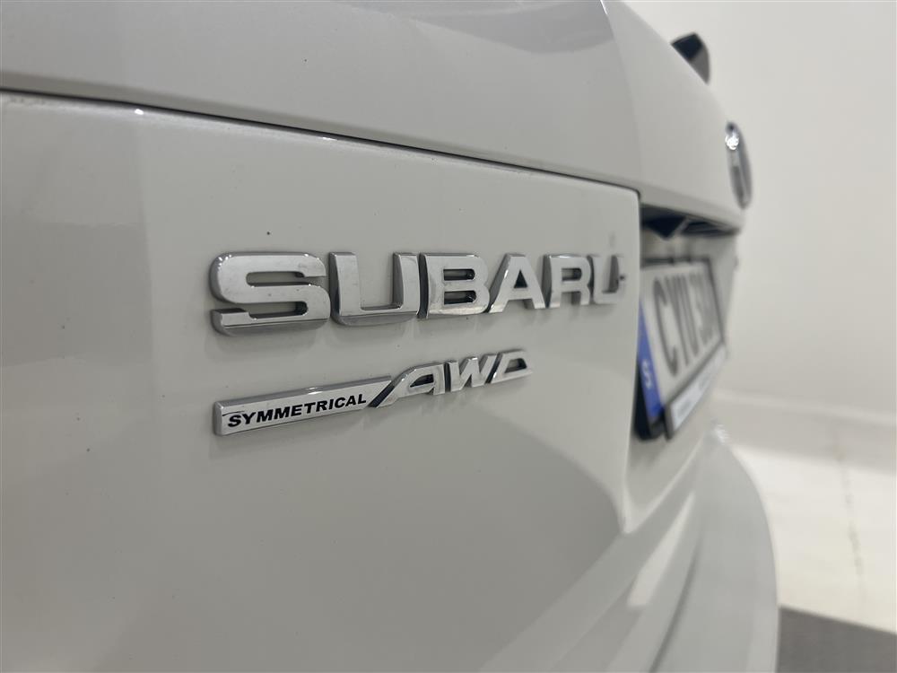 Subaru Forester 2.0 147hk 4WD M-Värm Skinn Pano Drag B-Kam