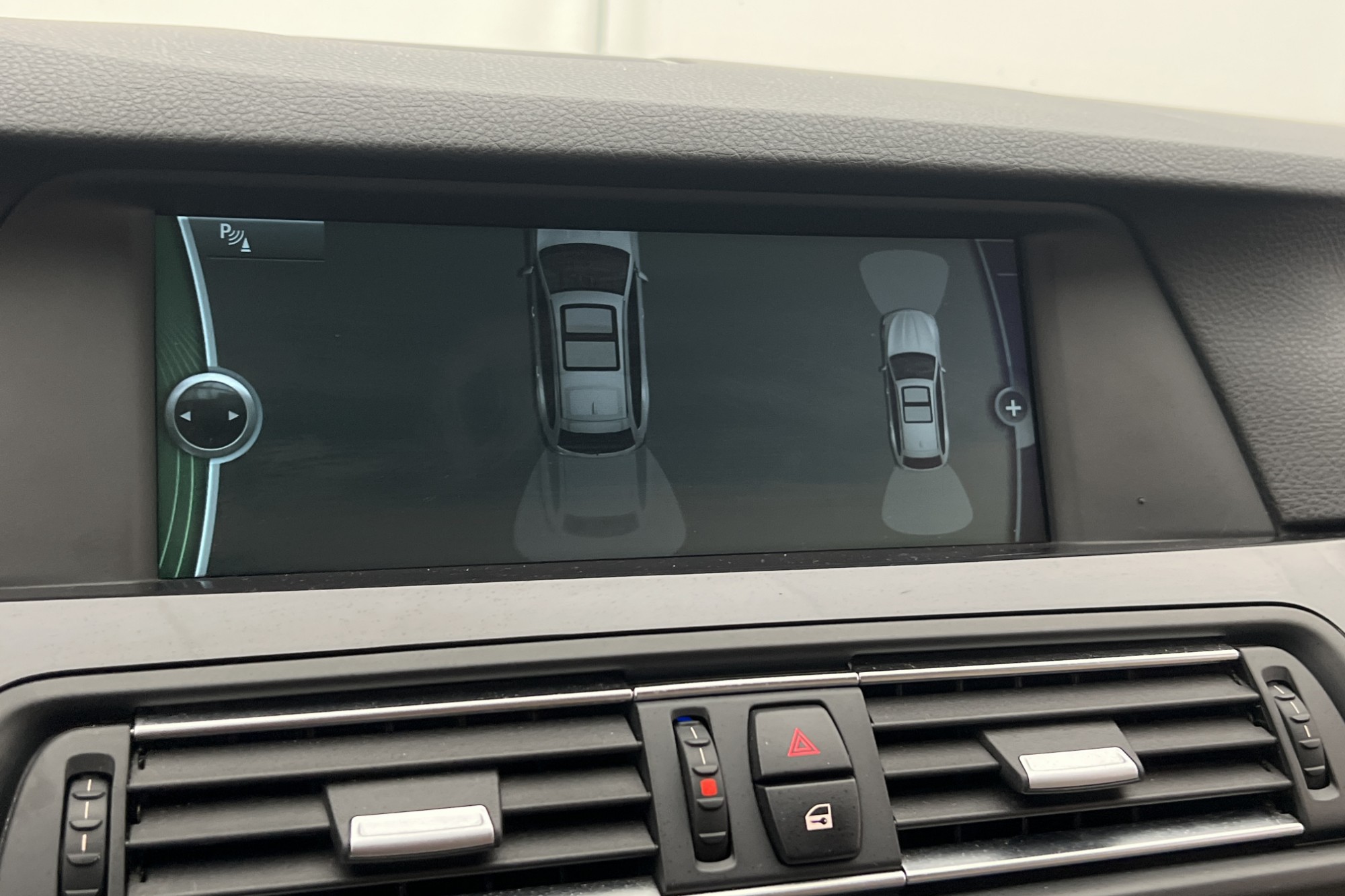 BMW 525 d Touring M-Ratt HiFi Komfortstolar Navi Välservad