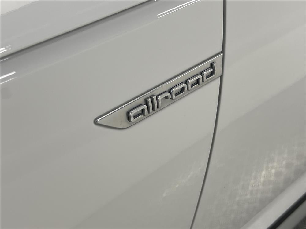 Audi A4 Allroad 2.0 TDI Q 190hk Cockpit Navi Värmare Drag