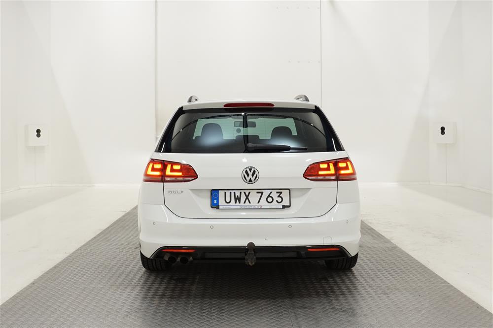 Volkswagen Golf 150hk Full R-Line Pluspaket Backkamera Drag