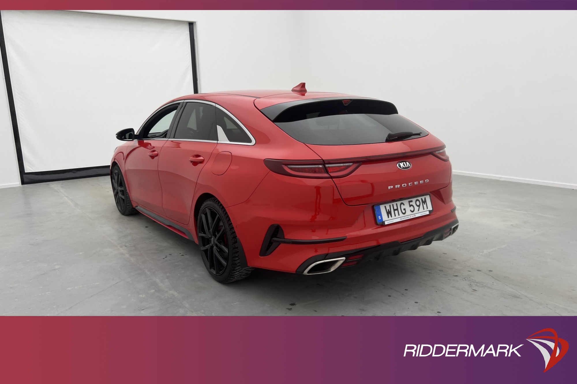 Kia ProCeed GT 1.6 T B-kamera CarPlay Navi P-sensorer 204hk