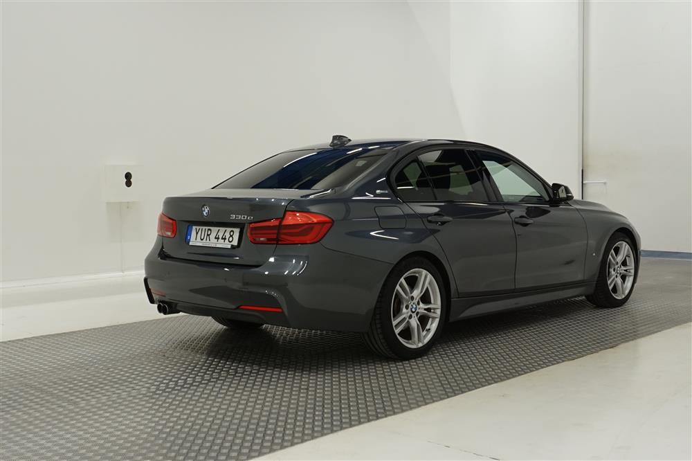 BMW 330e Sedan 252hk M Sport Navi B-Kam Välservad