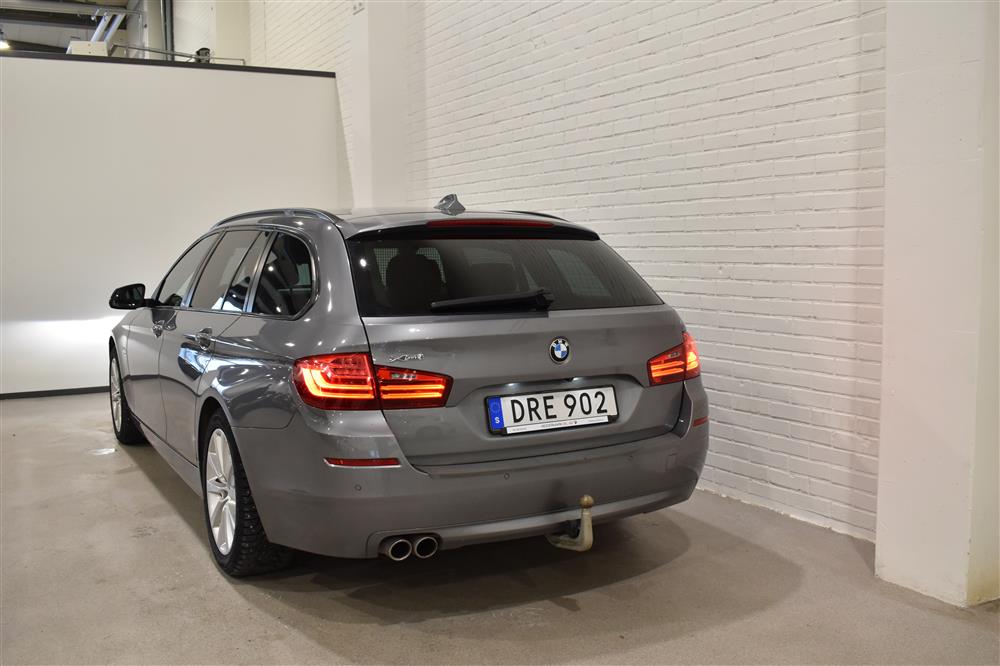 BMW 530d xDrive Touring 258hk D-värm Skinn Navi Kamera 