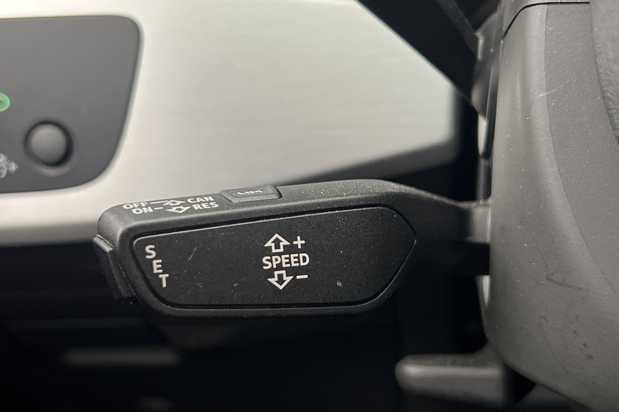 Audi A5 Coupé 2.0 TDI 190hk S-Line RS-front Cockpit Kamera 